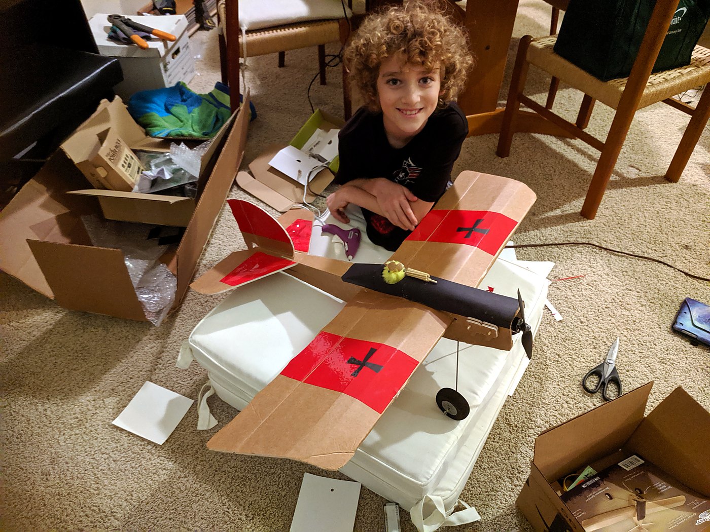 The finished FT Simple Scout, with red markings