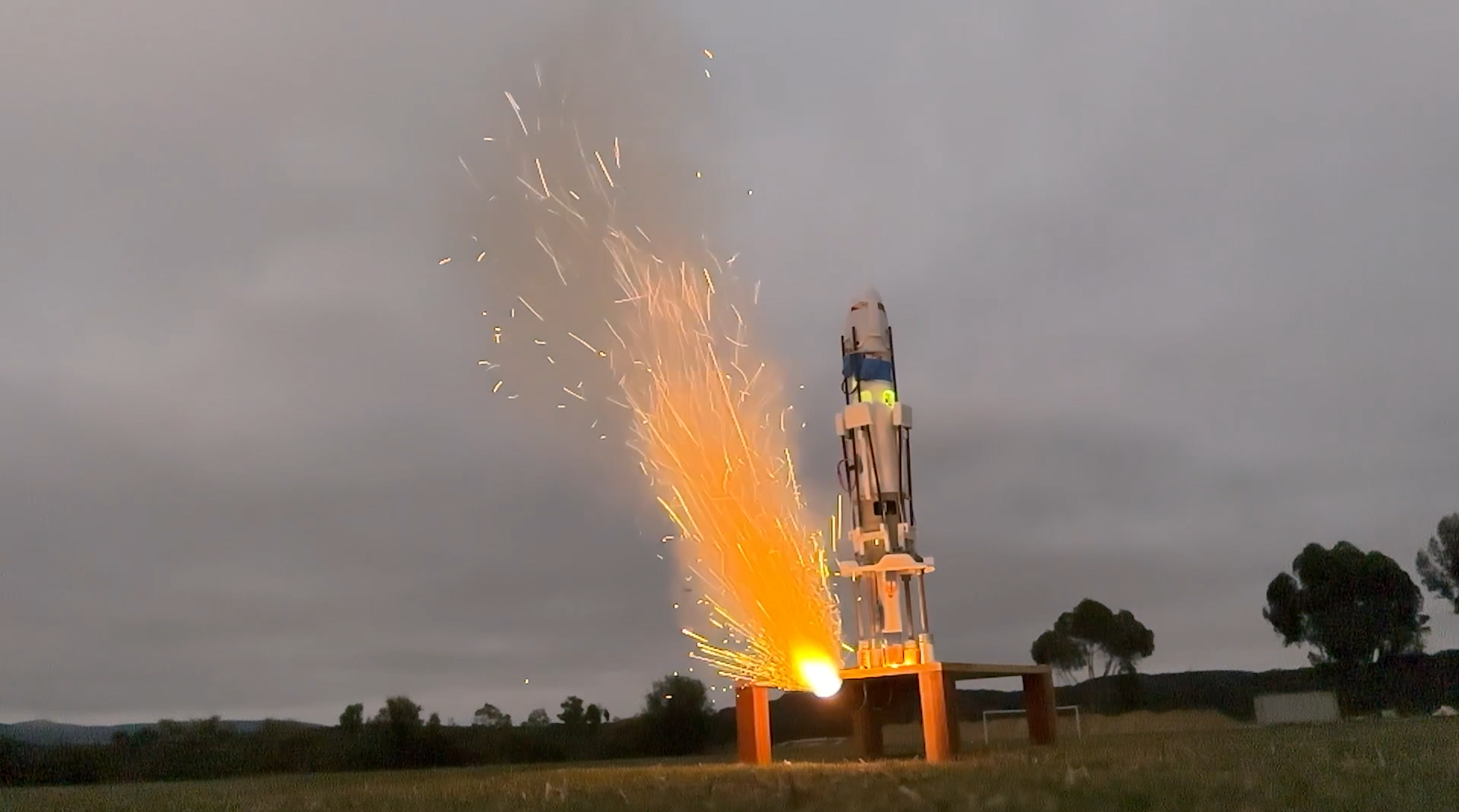 Sisyphus flames cool launch during stabilized flight