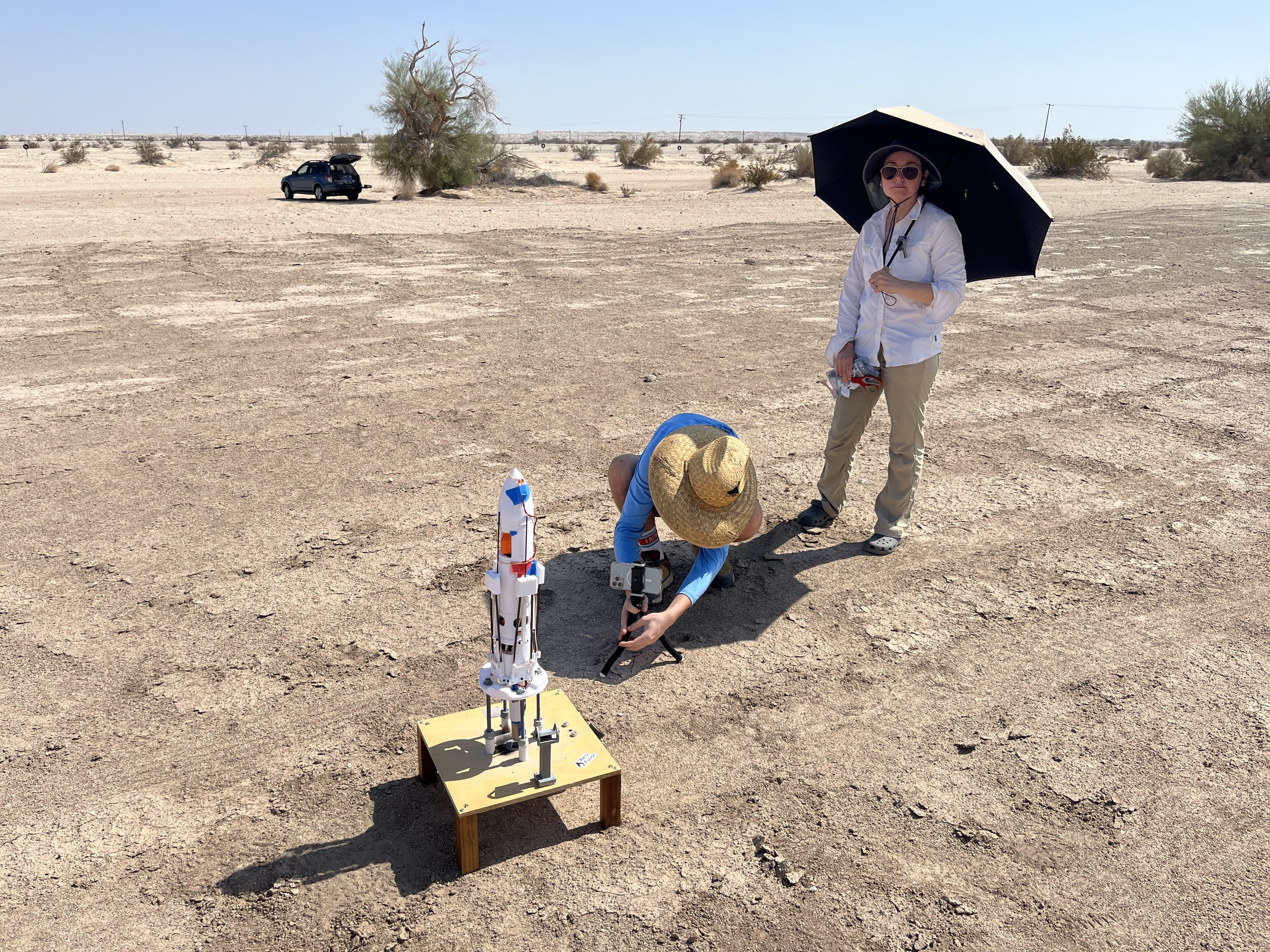 Sisyphus setup next to the pad during countdown